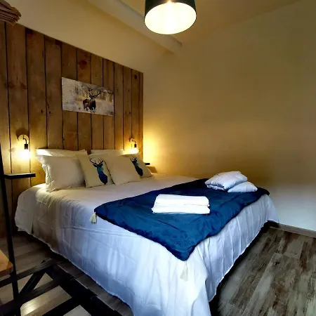 D'hotes Casa Di L'apa Guest house *