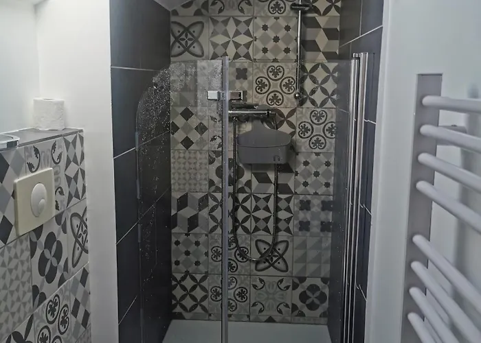 D'hotes Casa Di L'apa בית הארחה ונאקו